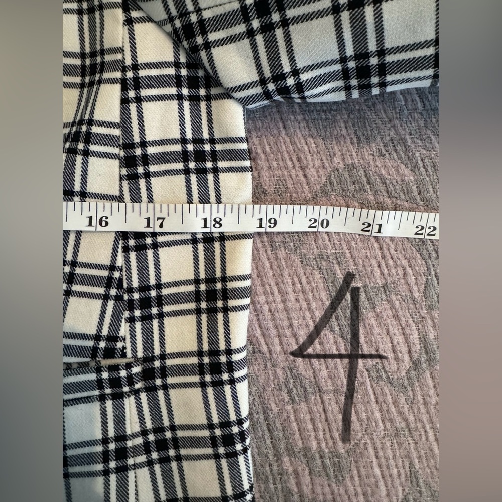 Plaid Women's Jacket - Black and White - Picture 6 of 13
